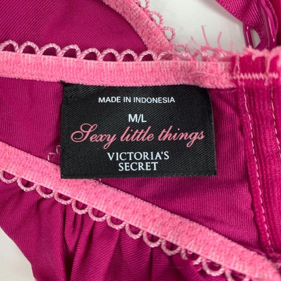 Victoria's Secret M L Garter Belt Pink Crystal Hea - Picture 3 of 4